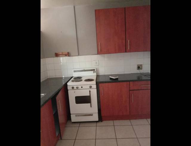 1 BEDROOM APARTMENT FOR SALE IN SUNNYSIDE